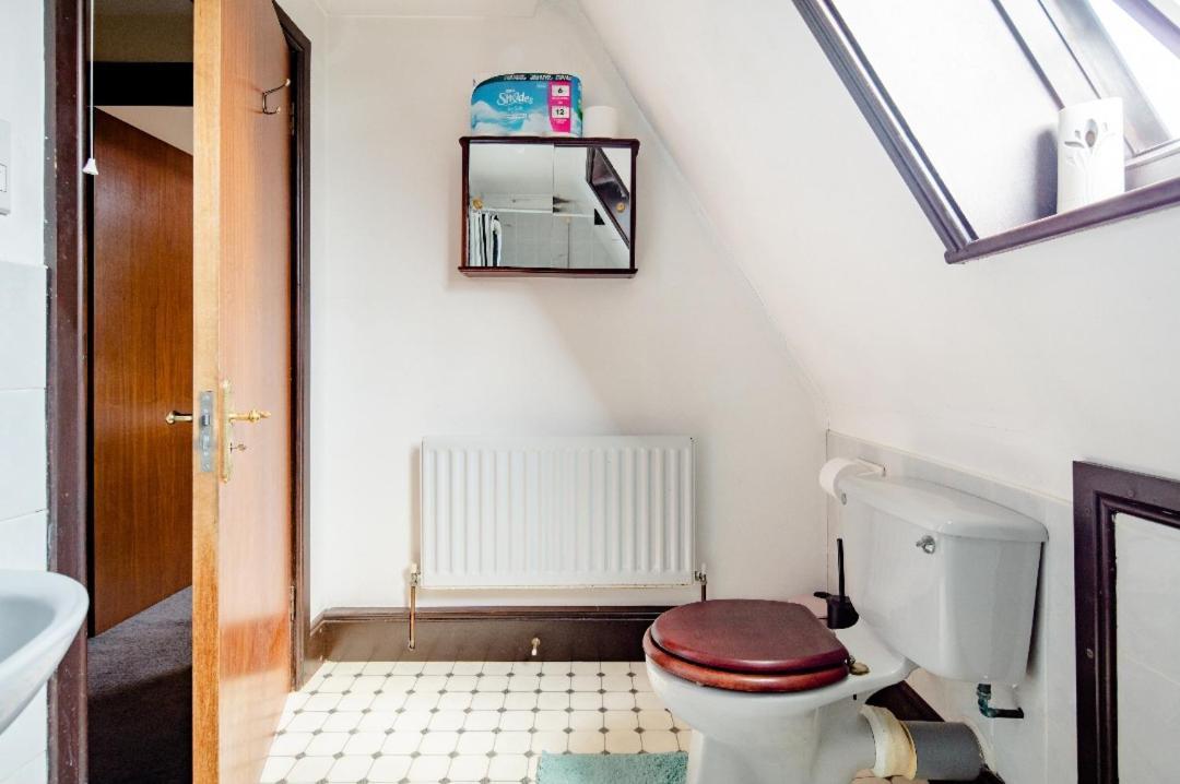 Double Room 2 Mins From Station Belvedere Екстер'єр фото